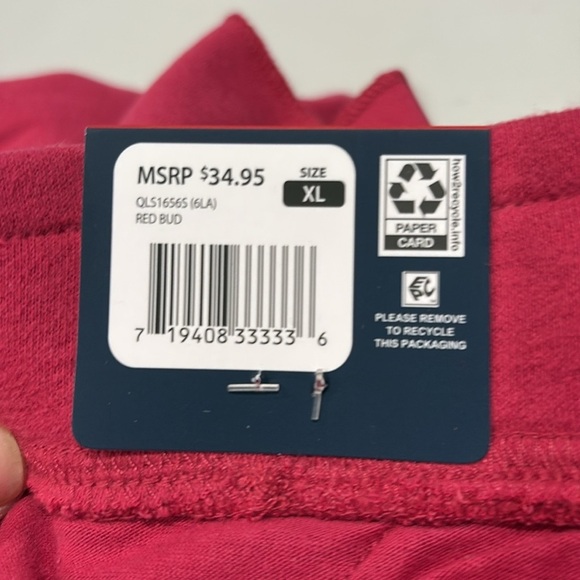 GAP - Women's Logo Short.  Athletic wear Sweat shorts. Pink, Size XL.  NWT, New. - Picture 11 of 16